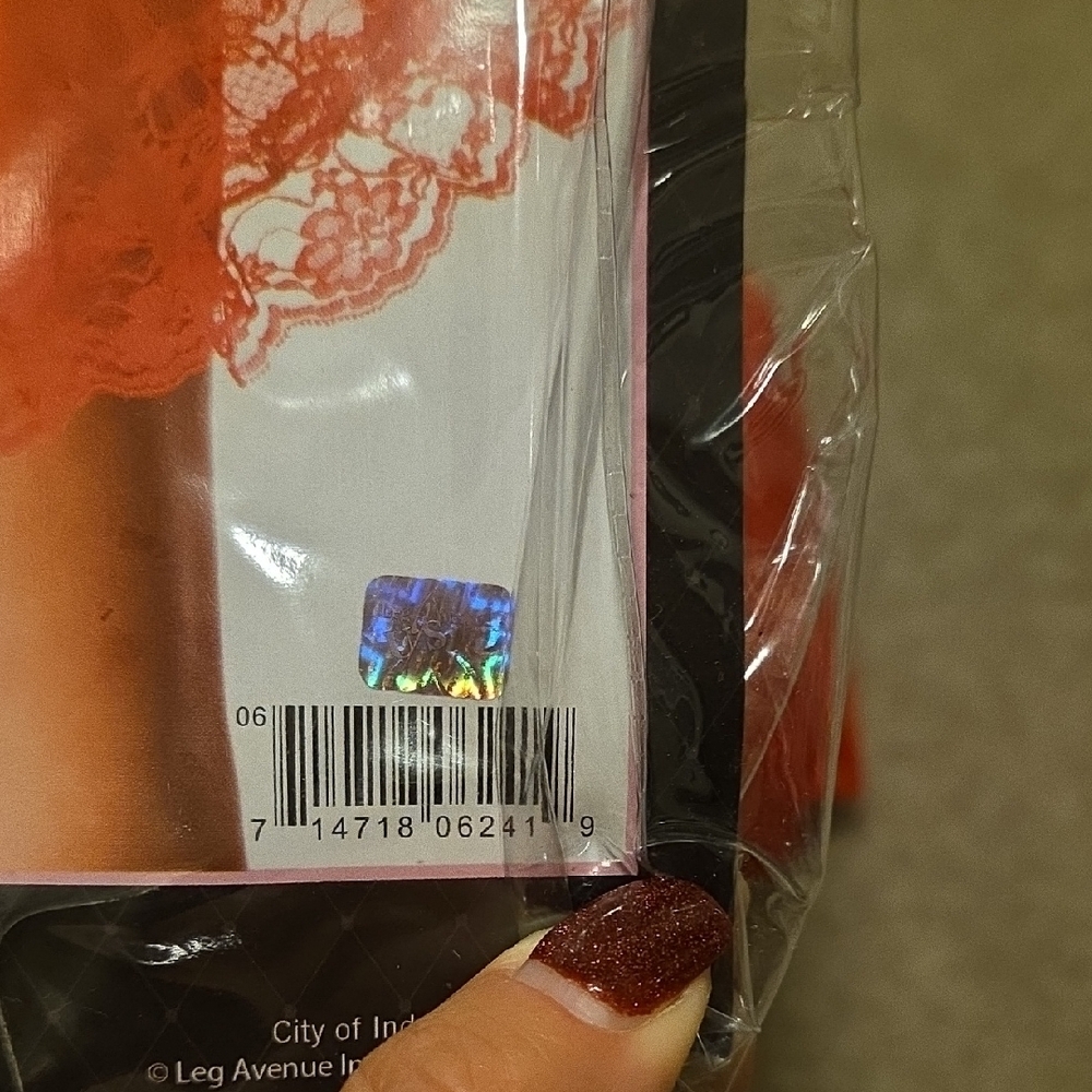 New Leg Avenue Scarlet Lace Trimmed Petticoat Skirt - Picture 7 of 7
